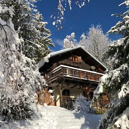 Chalet Le Doux Si: Spacious Apartment Near Doucy-Combelouviere and Valmorel La Lechere Exterior photo
