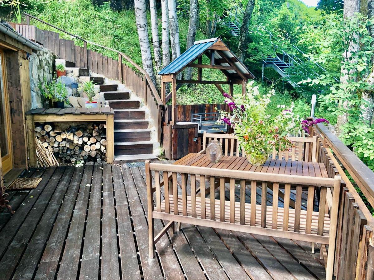 Le Doux Si, Large Self-contained Chalet *