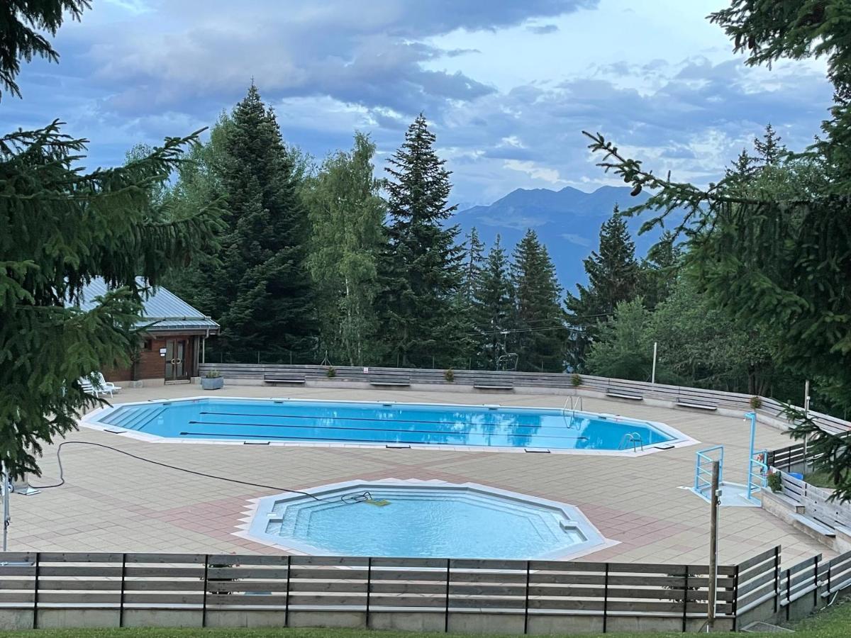 Le Doux Si, Large Self-contained Chalet La Léchère