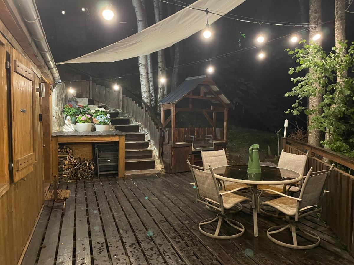 Chalet Le Doux Si: Spacious Near Doucy-combelouviere And Valmorel *
