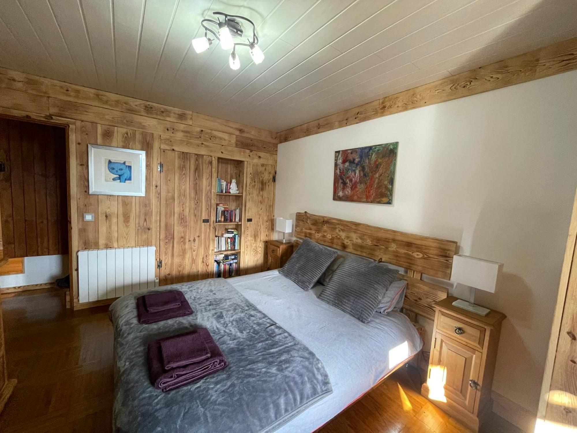 Le Doux Si, Large Self-contained Chalet